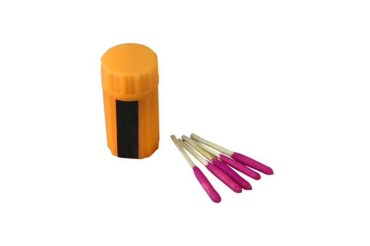 KOMBAT WIND & WATERPROOF MATCHES